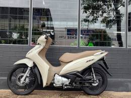 HONDA - BIZ 125 - 2023/2024 - Branca - R$ 17.500,00