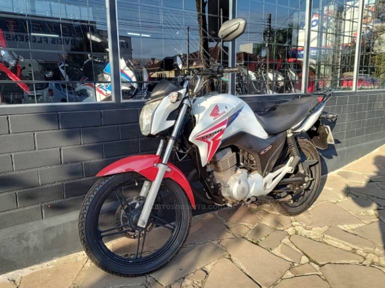 HONDA - CG 150 - 2014/2015 - Branca - R$ 13.900,00