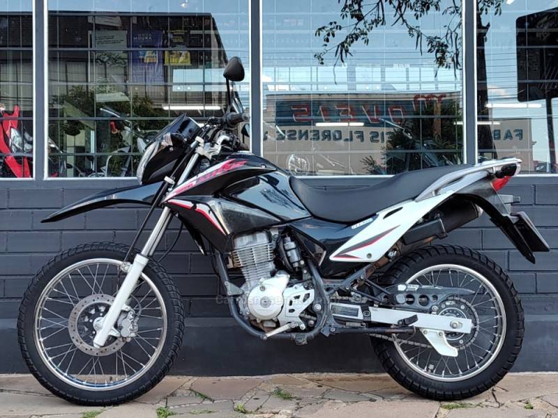 HONDA - NXR 150 - 2014/2014 - Preta - R$ 13.900,00