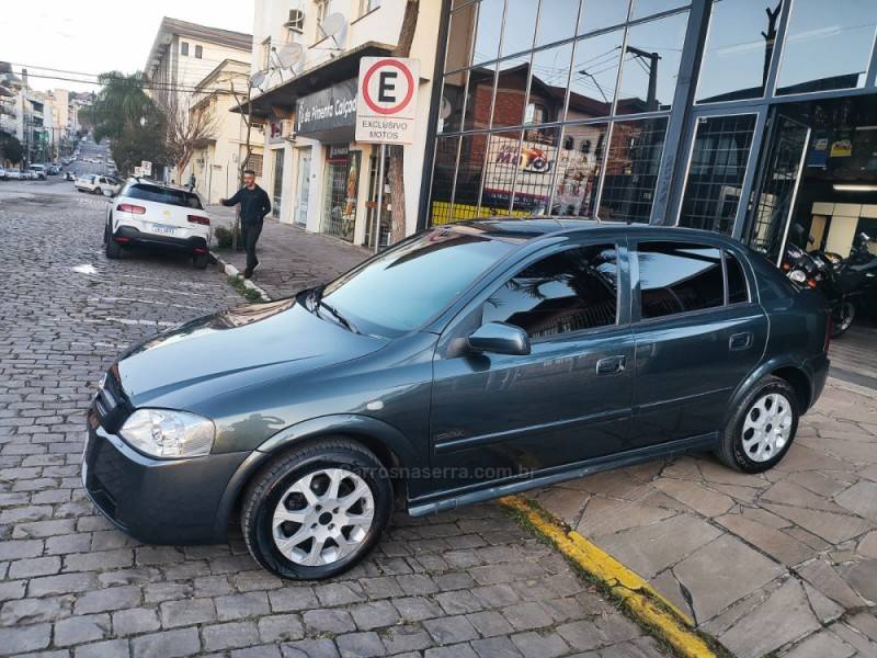 CHEVROLET - ASTRA - 2008/2009 - Cinza - R$ 29.990,00