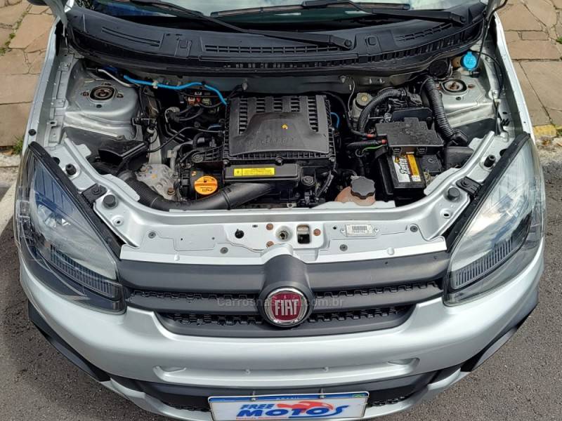 FIAT - UNO - 2017/2018 - Prata - Sob Consulta