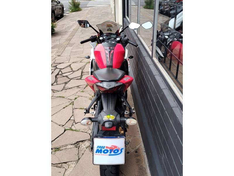 YAMAHA - YZF - 2015/2016 - Vermelha - Sob Consulta