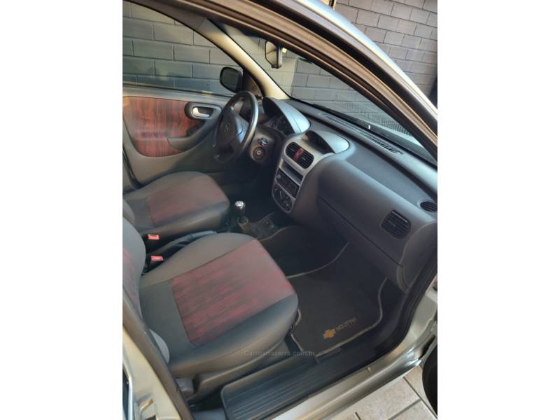 CHEVROLET - MONTANA - 2010/2010 - Prata - Sob Consulta