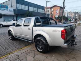 NISSAN - FRONTIER - 2007/2008 - Prata - R$ 82.900,00