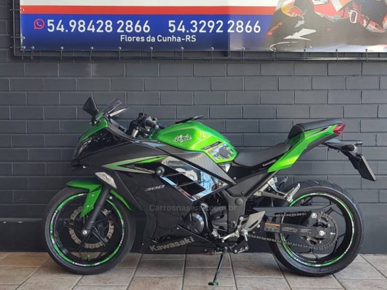 KAWASAKI - NINJA 300 - 2023/2023 - Verde - Sob Consulta