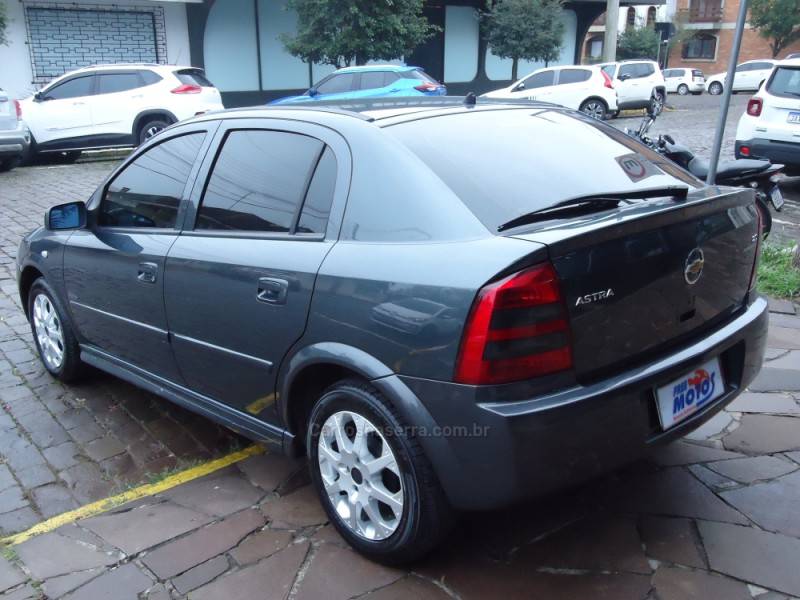 CHEVROLET - ASTRA - 2008/2009 - Cinza - R$ 29.990,00