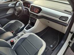 VOLKSWAGEN - T-CROSS - 2021/2021 - Branca - R$ 124.900,00