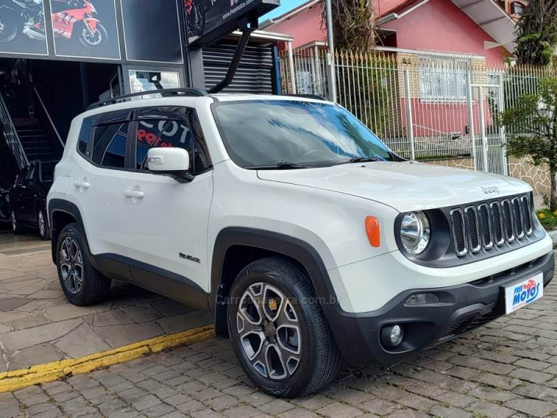 JEEP - RENEGADE - 2017/2018 - Branca - R$ 98.900,00