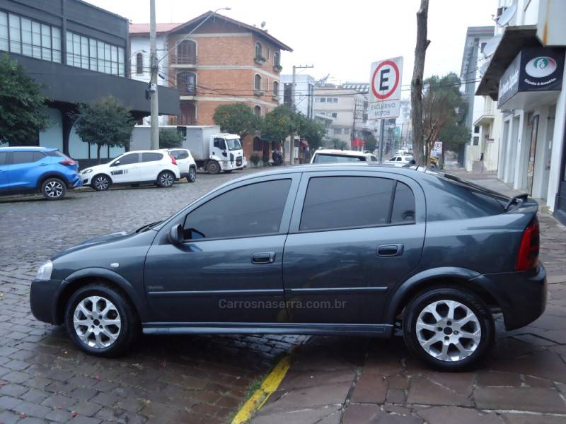 CHEVROLET - ASTRA - 2008/2009 - Cinza - R$ 29.990,00