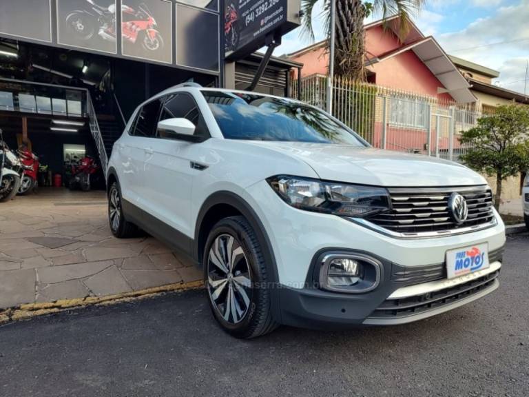 VOLKSWAGEN - T-CROSS - 2021/2021 - Branca - R$ 124.900,00