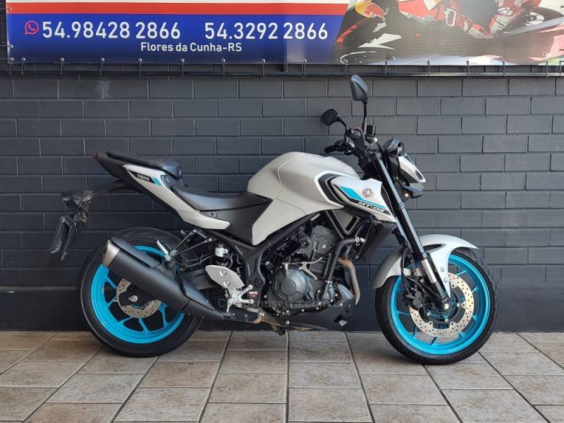 YAMAHA - MT - 2025/2026 - Cinza - R$ 32.990,00