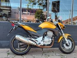 HONDA - CB 300R - 2009/2010 - Dourada - Sob Consulta